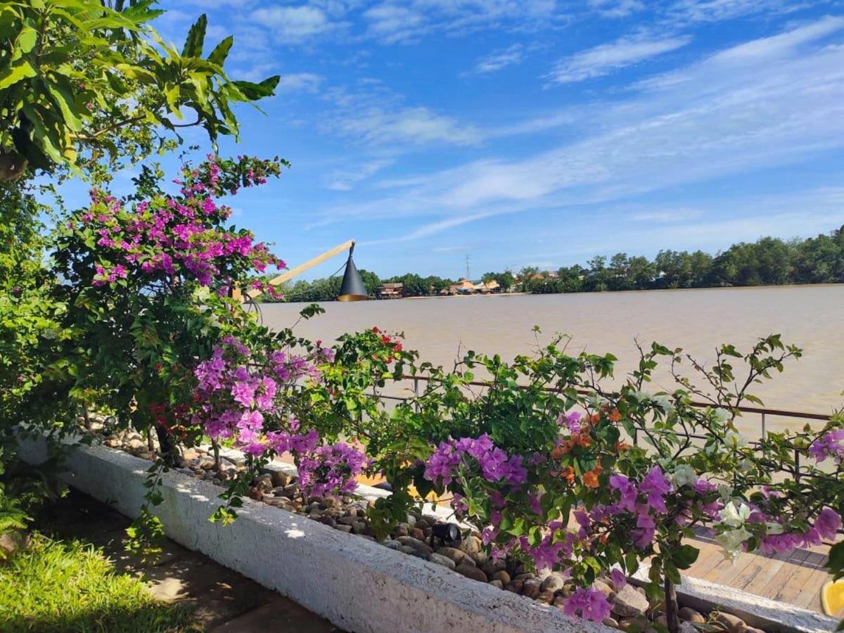 The B Resort Kampot Exteriér fotografie
